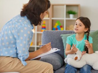 Childhood ADHD: Early Signs, Diagnosis, and Treatment for Parents